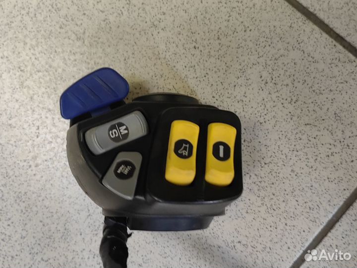 Пульт левый BRP ski-doo Summit