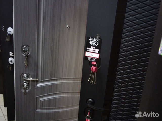 Двери продам