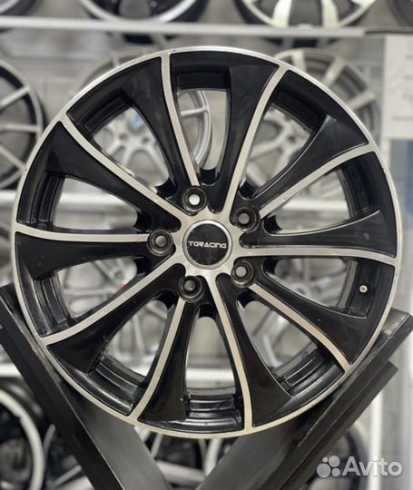 Диски R17 5x114,3