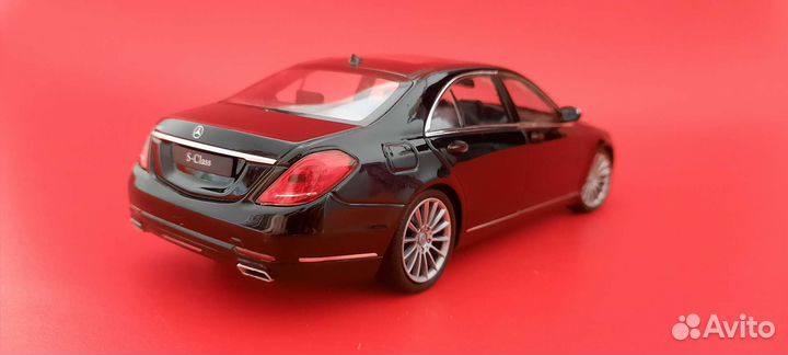 Модель Mercedes 1/24