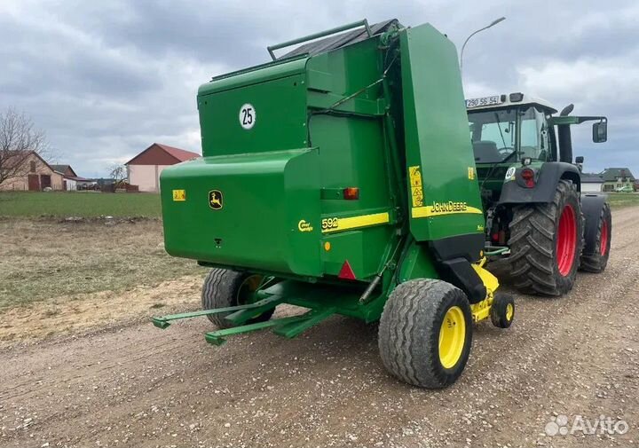 Пресс-подборщик John Deere 592, 2006