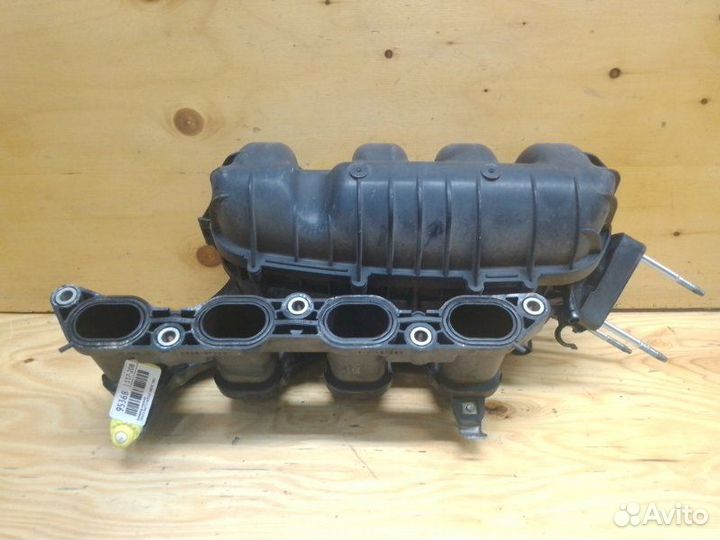 Коллектор впускной Toyota Ractis NCP105 1nzfe 2005