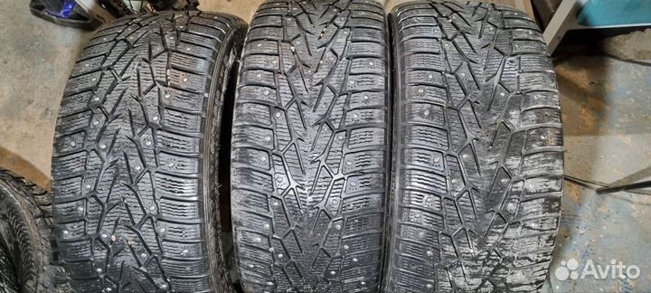 Nokian Tyres Hakkapeliitta 7 SUV 245/40 R18