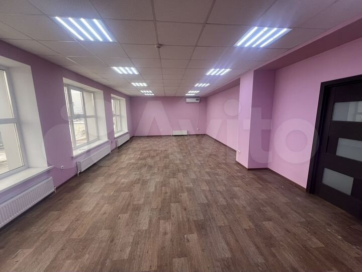 Свободного назначения, 60 м²