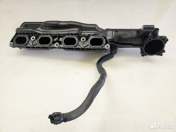 Впускной коллектор правый BMW 7 N63B44 правый