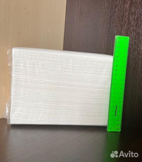 Продам полотенца бумажные