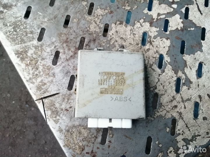 Блок управления антенной Toyota LC Prado 90