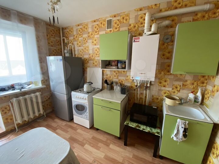 1-к. квартира, 33 м², 3/6 эт.