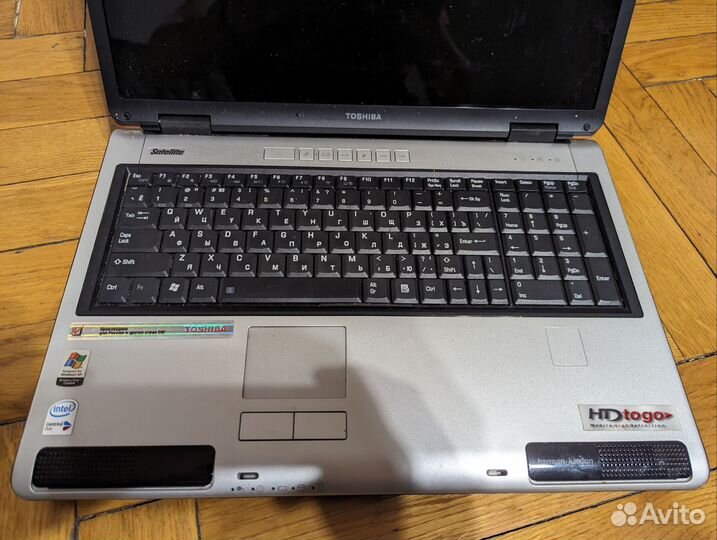 Ноутбук Toshiba Satellite P100