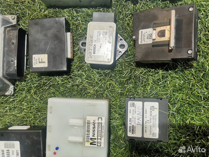 Блоки управления Infiniti fx50s s51 2009 год