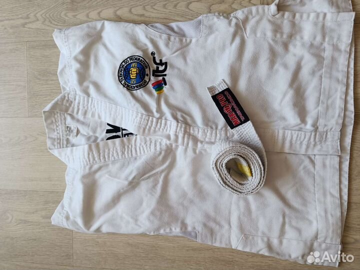 Добок для тхэквондо 140 maxpro