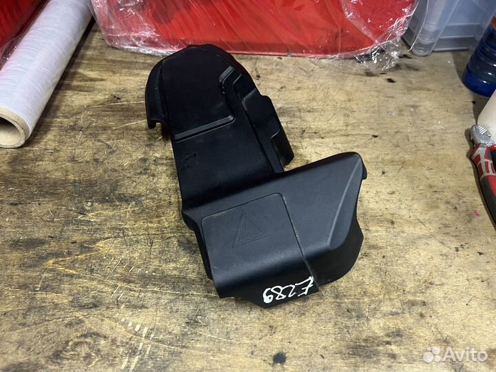 Крышка блока управления двигателем BMW X3 G01