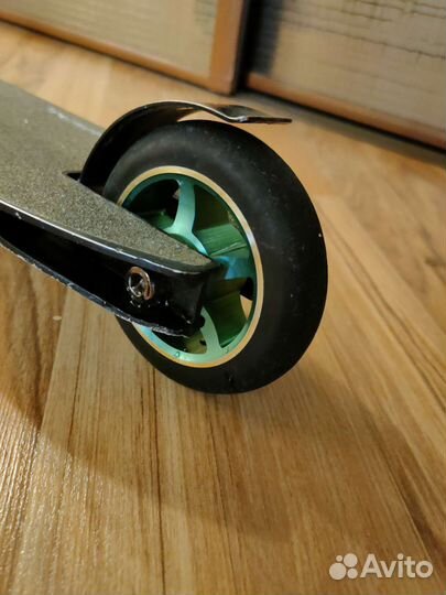 Трюковой самокат bad frog