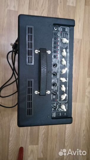 Комбик гитарный VOX VT20+ valvetronix