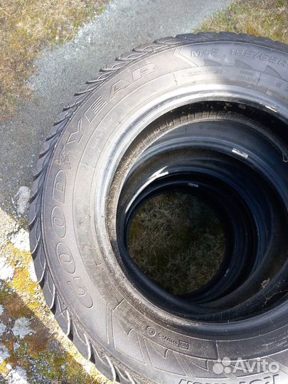 Goodyear UltraGrip Extreme 195/65 R15