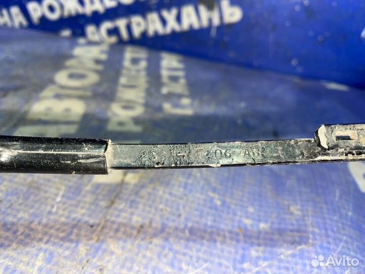 Поводок заднего дворника Ford Fusion хэтчбек 2008