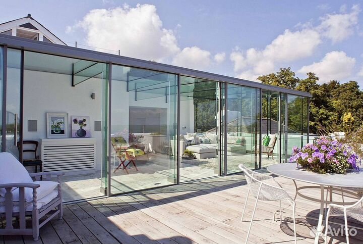 Безрамное остекление раздвижной системой