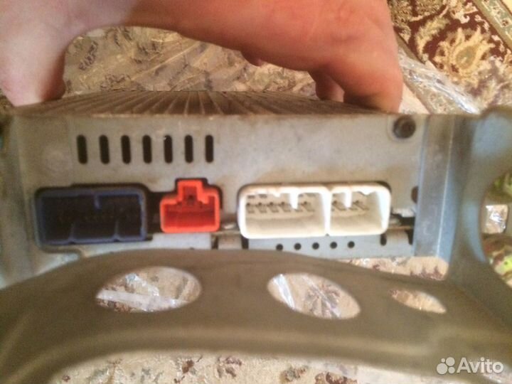 Усилитель от lexus GS