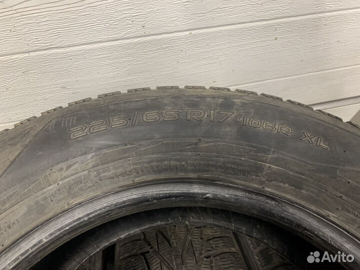 Nokian Tyres Hakkapeliitta R2 SUV 225/65 R17