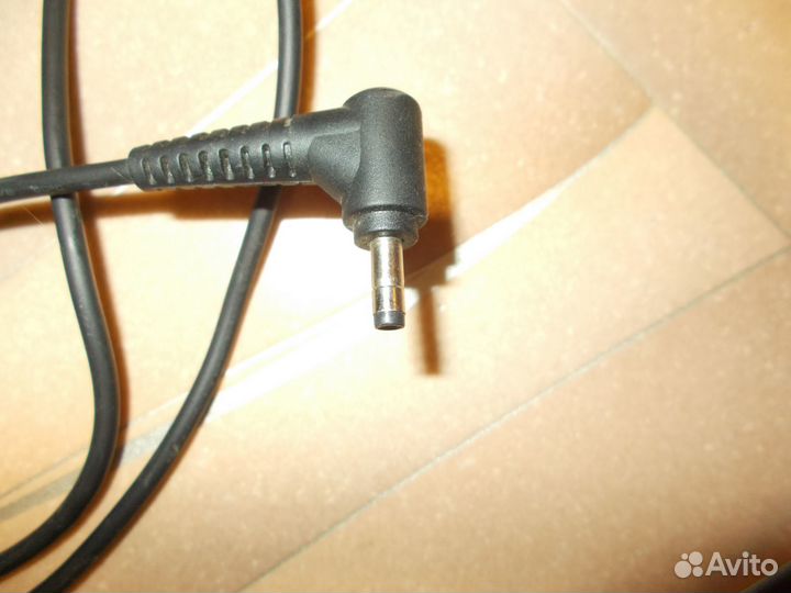 Блок питания Lenovo 20V 2.25A (Оригинал)