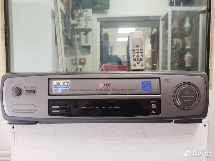 Видеомагнитофон LG