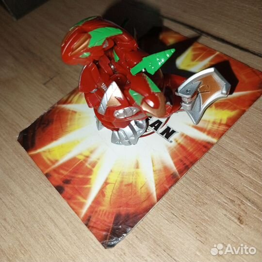 Бакуган пайрос персиваль