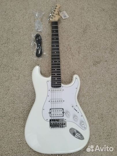 Электрогитара Aria STG-004 WH Новая