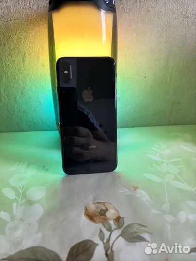 iPhone X, 64 ГБ