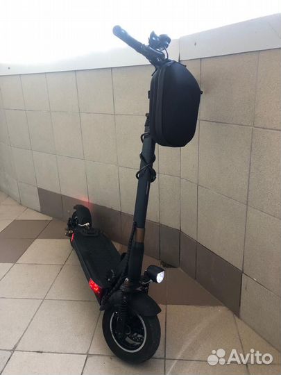 Самокат взрослый электрический