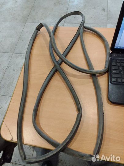 Уплотнитель двери правый Volvo Fh 4 D13A460S 2017