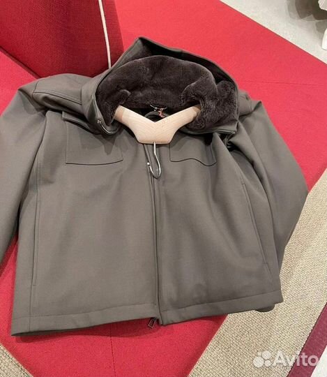 Бомбер мужской Loro Piana на меху M размер