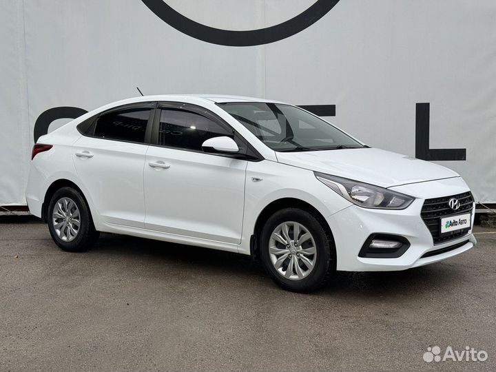 Hyundai Solaris 1.6 AT, 2018, 50 536 км