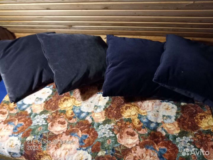 Наволочки-чехолы на подушки и подушки разные