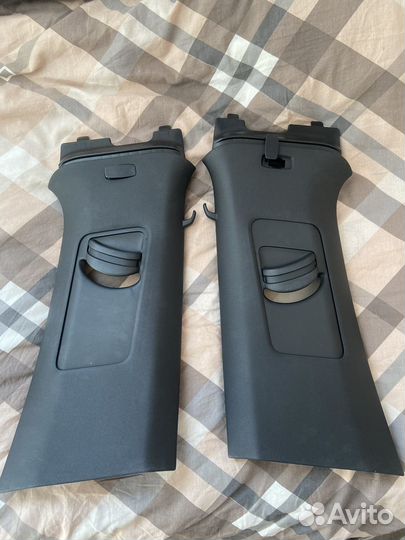 Черные стойки Rapid Polo Liftback