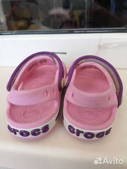 Сандали crocs c6