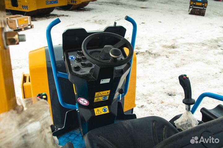 Дорожный каток XCMG XD120, 2023