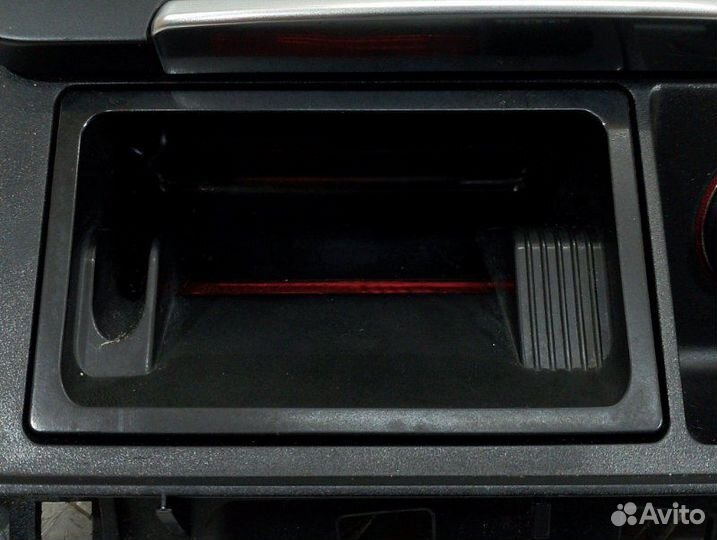 Пепельница Audi A4 B8 1.8 CDH 2010