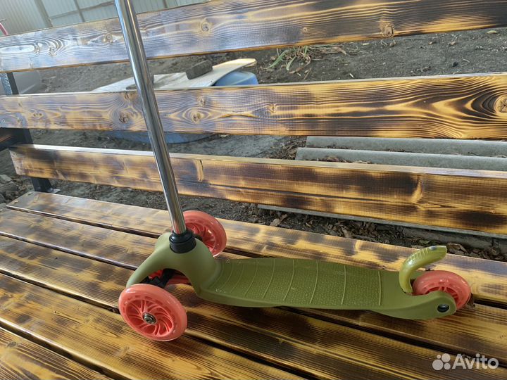 Самокат трехколесный Kreiss