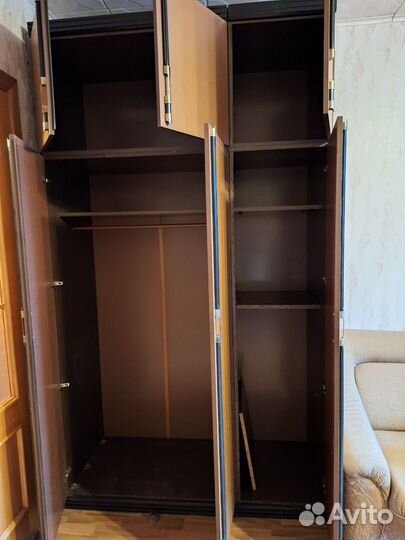 Шкаф 3 х створчатый