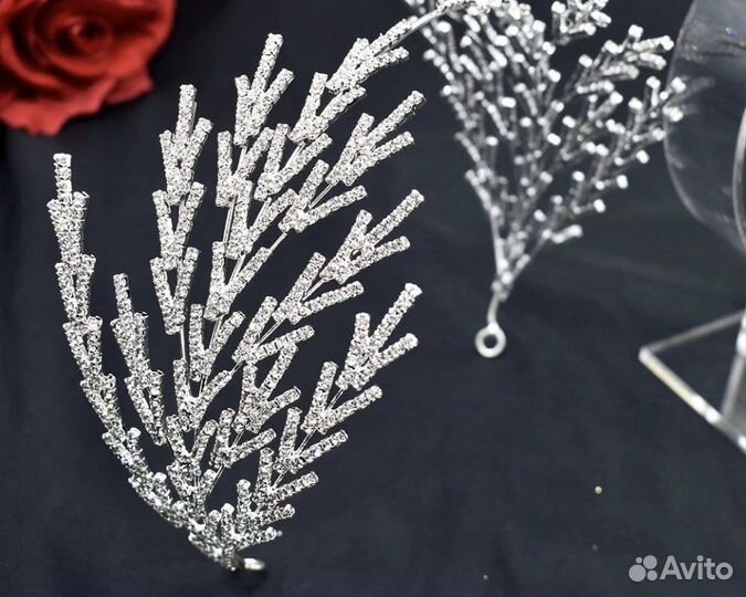 Тиара диадема ободок