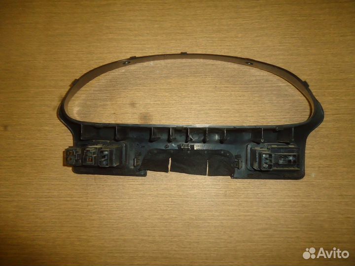 0K01355421 Передняя панель салона Kia Sportage 1