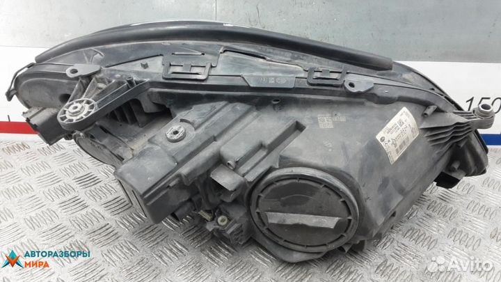 Фара левая Mercedes-Benz E-Класс