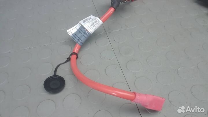 Плюсовой провод аккумулятора BMW 4 F32/F33/F36