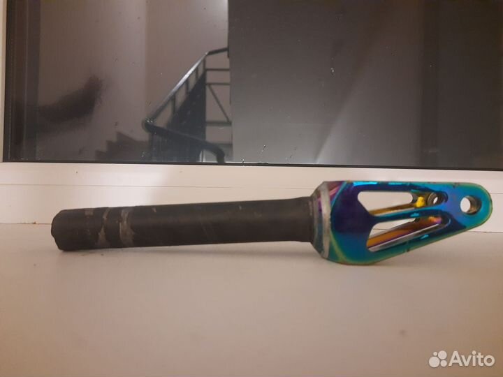 Вилка для трюкового самоката немного шатается