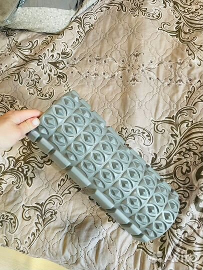 Массажный валик для спины