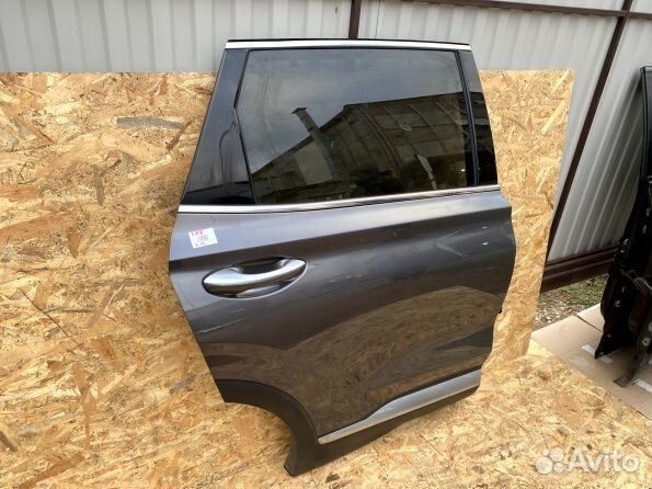 Задняя правая дверь Hyundai Santa Fe 4 TM 18-23г