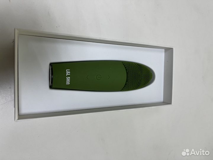 EMI - щеточка для лица L&L skin