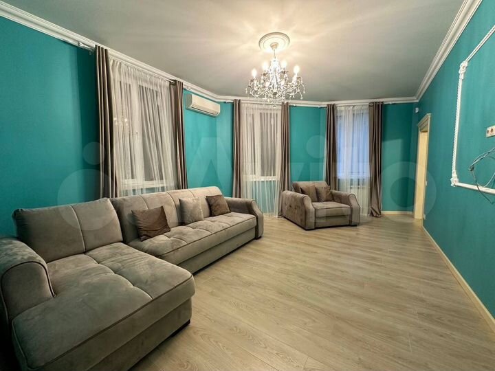 3-к. апартаменты, 80 м², 1/22 эт.