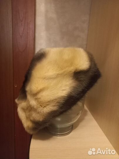 Берет женский норковый