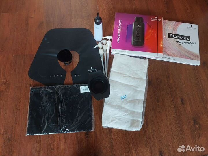 Парикмахерские принадлежности